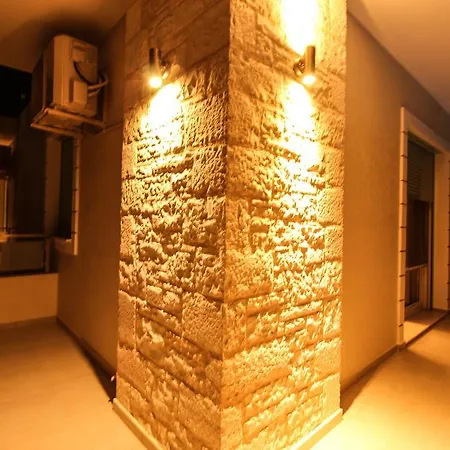 Aleandro Willa Ksamil