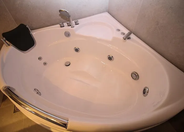 Villa Aleandro Ksamil