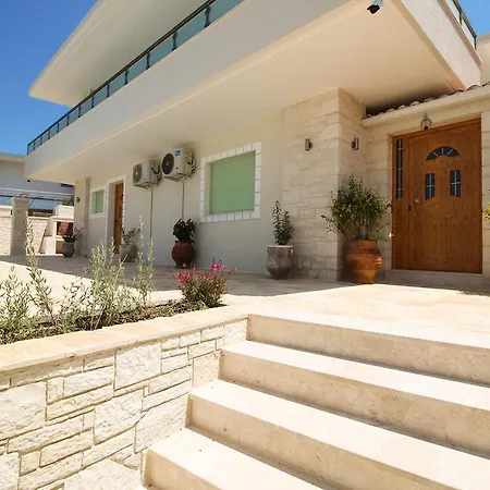 别墅 Aleandro 卡萨米尔