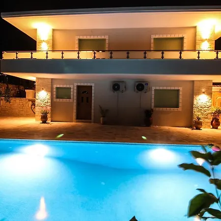 Aleandro Villa